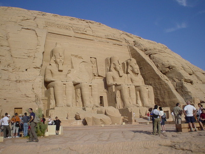 Abu Simbel Shrine.JPG